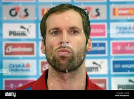 Petr cech 2012 hi-res stock photography and images