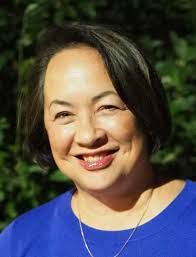 Lisa Janicki's Instagram, Twitter & Facebook