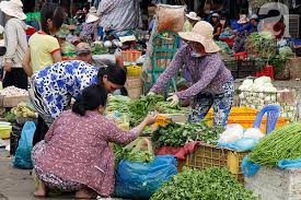 Chợ nổi họp chờ từ tầm 5 giờ sáng đến tận 9h nên bạn có thể đến muộn tý cũng không sao cả. Review Tá»« A Ä'áº¿n Z Chá»£ Ä'áº§u Má»'i Nong Sáº£n Thá»±c Pháº©m Binh Ä'iá»n