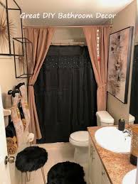 14 Very Creative Diy Ideas For The Bathroom Bathroom Diybathroom Bathroom Decor Apartment Restroom Decor Small Apartment Decorating
