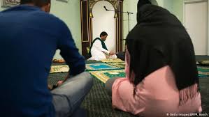 South africa has a complex and diverse history regarding the human rights of lgbt people. A Gay Imam S Quiet Revolutionary Islam In South Africa News Dw 31 10 2016