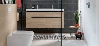 Posted on friday 31st august 2018 by james roberts. Small Bath With Shower Spacial Solutions Villeroy Boch