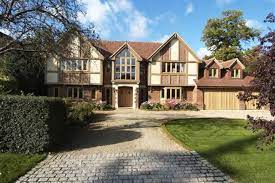 Private Tudor Estate 3 000 000 Exterior House Remodel Luxury Homes Dream Houses House Designs Exterior