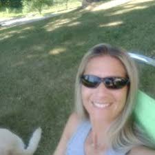 Carrie McAdoo (@CarrieMcadoo)