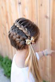 Die schönsten frisuren 2020 einfach und niedlich frisuren für mädchen. 1001 Schone Frisuren Fur Madchen Zum Nachstylen Frisuren Lange Haare Madchen Flechtfrisuren Lange Haare Kinder Geflochtene Frisuren