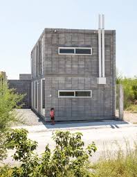 No clay is used as clay (bricks) is a valuable material for agriculture. Casa Caja Low Cost Concrete House Designed To Diy Concrete House Design Concrete House Self Build Houses