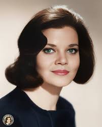 WATCH LUCY LAWLESS IN ONE OF HER MOST FAMOUS ROLES SEE THE VIDEO HERE (No.  9): https://www.mentalfloss.com/article/589722/best-tv-spinoffs?a_aid=46813  Happy 55th Birthday to New Zealand actress and singer Lucy Lawless (born  March 29, 1968),