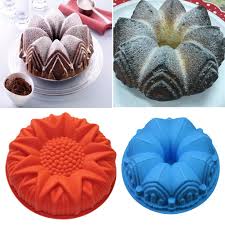 Wir erklären dir in diesem text gerne die wichtigsten techniken und tipps, um relativ einfach und schnell selbst eine silikonform herstellen zu können. 2pcs Kuchenform Backformen Silikon Backform Kaufland De