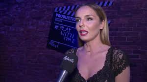 Agnieszka włodarczyk odlicza już dni do rozwiązania ciąży. Matka Nie Wspierala Agnieszki Wlodarczyk Na Poczatku Kariery Youtube