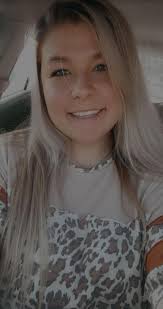 Seniors Daniel Scheidhauer and Claire Kiphuth both completed an internship  in Hawaii, gaining knowledge that will help guide them in their future  careers in nursing. https://bit.ly/3Wqeefc