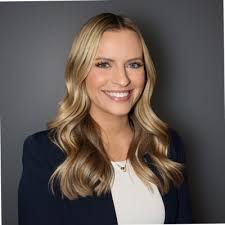 Representing Brookside Wealth Advisors, Meredith Cobb and I attended 'A  Women In Business Series Event' presented by Hirons.