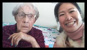 Inside this issue: Palm Sunday 4/2 Maundy Thursday 4/6 Good Friday 4/7  Easter Sunday 4/9