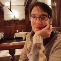 Catherine Henley's Instagram, Twitter & Facebook