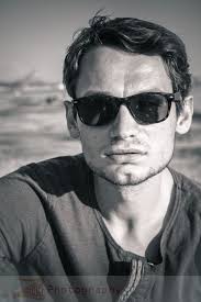 Black And White Male Model Pic Male Model With Sunglasses Style Photography Black And White Portraits Sunglasses Male Models Style