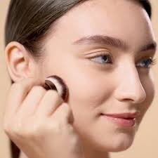 Shake-It Tinted Skin Treatment: An Icon Reinvented