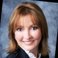 Kristin Thayer's Instagram, Twitter & Facebook