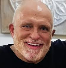 Linda Brimmer's Instagram, Twitter & Facebook