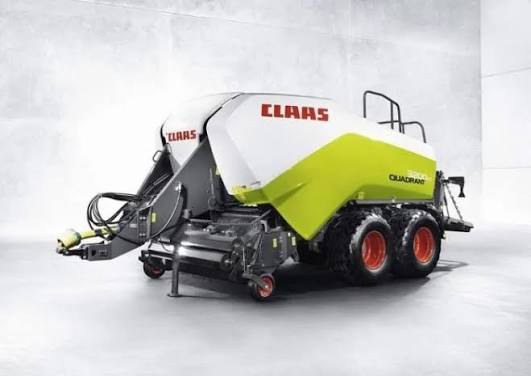 Claas Quadrant 3200 FC Baler