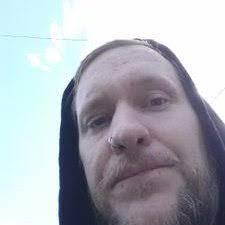 Jesse Riggins's Instagram, Twitter & Facebook