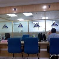 Legislatif bertugas membuat undang undang. Lhdn Kluang Building
