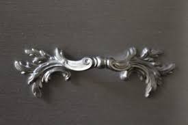 Lilyfield Life Tips On Using Metallic Paint And A Silver Painted Dressing Table Set