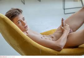 Freddy McQueen - Gay Porn Sky