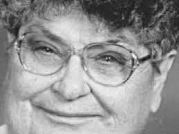 Lenore Kaiser's Instagram, Twitter & Facebook