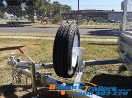 Every tow vehicle will be different in terms of what is needed for either a 'drop' or a 'rise' to make the trailer level in the back of the vehicle. Trailer Spare Wheel Holder Balance Trailers