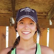 C-N's Henze makes all-ISC elite team