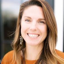 Alyssa Helmick (@theposeydetail) • Instagram photos and videos