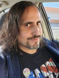 Julie Laumann's Instagram, Twitter & Facebook