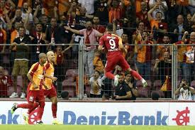 Tribün gol sevinçleri fb bjk gs. Falcao Ilk Macinda Golunu Atti Galatasaray Kazandi Independent Turkce