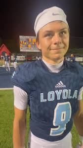 Loyola WR Charlie McKenize only caught 3 touchdowns tonight, he caught 4  last week. He’ll shake back 😂, Note* Loyola plays at North DeSoto  Halloween night! Both teams probably gonna be 8-0. Scary