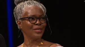 Eli Gore (@elizabethagore)