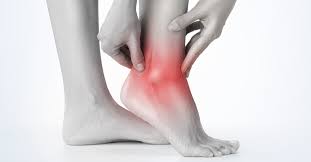 بروز عظمة الكاحل إليك أهم المعلومات ويب طب