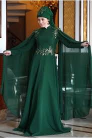 Zarif Tesettur Adli Kullanicinin Tesettur Elbise Modelleri Panosundaki Pin Elbise Giyim Elbise Modelleri