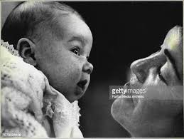 53 fotos e imágenes de alta resolución de Tegan Miller