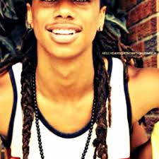 Stream Issa Thompson music