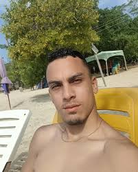 Angelo Alfonso (@angelogomez99) • Instagram photos and videos