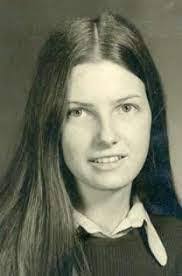 Leslie Dailey's Instagram, Twitter & Facebook