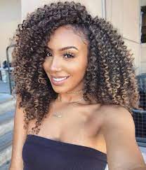 Learn more about the best curly hairstyles on all things hair. Crochet Curls Popping Love This Look By Foreverflawlyss Giving All Kinds Of Summer Vibes Usin Curly Crochet Hair Styles Long Hair Styles Natural Hair Styles