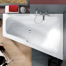 Freistehende badewannen sind das highlight in jedem bad. Villeroy Boch Loop Friends Eck Badewanne Weiss Uba175lfs9rev 01 Reuter