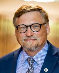 Jackie Morlock's Instagram, Twitter & Facebook