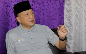Dato 'sri mohamed nazri bin abdul aziz (jawi : High Number Of Voter Turnout Shows Excellent Trend Nazri Aziz