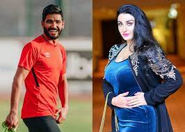 أكد صالح جمعة، صانع ألعاب فريق سيراميكا كليوباترا، أن الأهلي لم يظلمه على الإطلاق خلال مسيرته معه في. ØªØµØ±ÙŠØ­Ø§Øª ØµØ§Ø¯Ù…Ø© Ù…Ù† Ø²ÙˆØ¬Ø© ØµØ§Ù„Ø­ Ø¬Ù…Ø¹Ø© Ø¨Ø¹Ø¯ Ø£Ø²Ù…ØªÙ‡ Ù…Ø¹ ØµØ§ÙÙŠÙ†Ø§Ø²