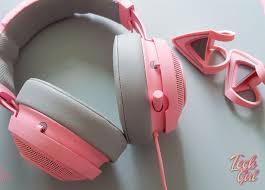 The Full Story Behind Razer Kitty Ears Tech Girl Girl With Headphones Razer Tech Girl
