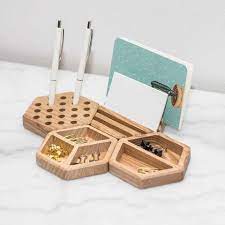 The globe is made in stunning rose gold color and. 26 Gift Ideas For Your Boss 2020 Corporate Christmas Gifts