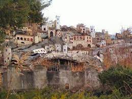 These Are The Most Haunted Abandoned Places On Earth They Sent Chills Down My Spine Abandoned Places Haunted Places Abandoned
