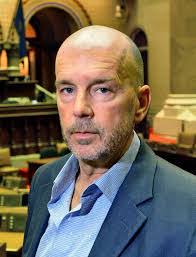 Chris Ringwald's Instagram, Twitter & Facebook