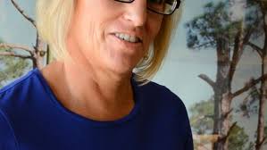 Into the deep: Marine scientist Ellen Prager conducts trivial talk